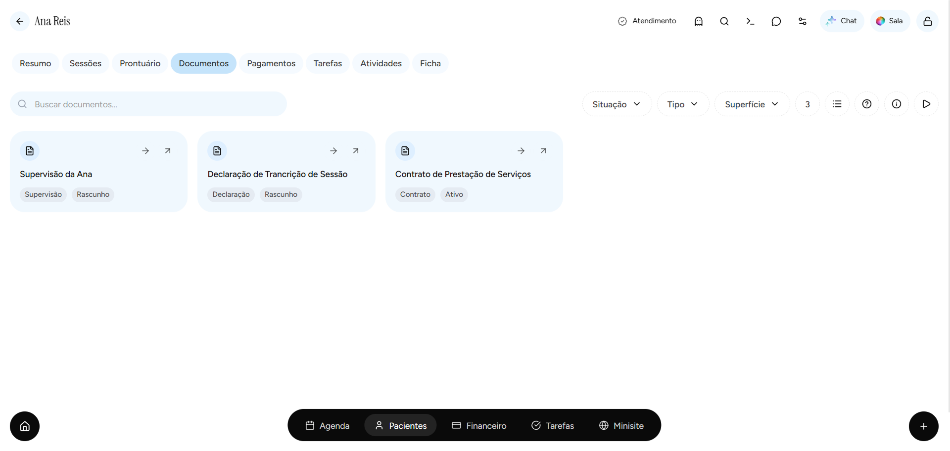 Listagem de documentos clínicos no app Psi Lu